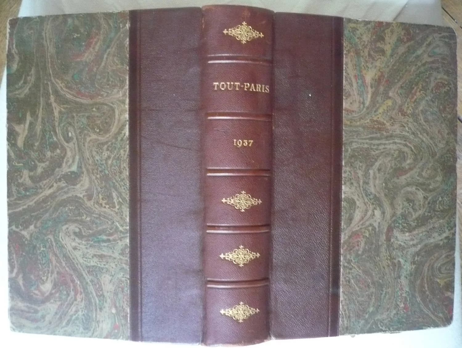 Tout Paris, Annuaire de la Société Parisienne 1937 - Image 5