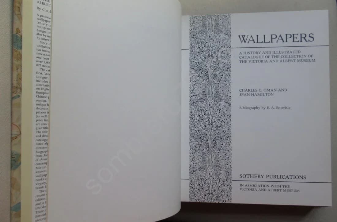 Wallpapers in the Victoria and Albert Museum - Image 3