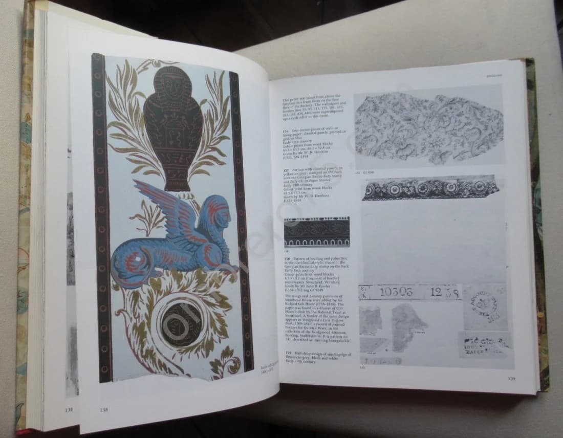 Wallpapers in the Victoria and Albert Museum - Image 4