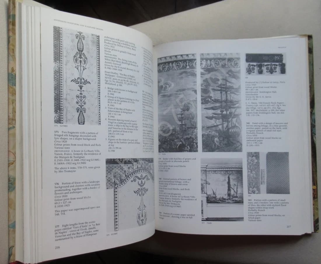 Wallpapers in the Victoria and Albert Museum - Image 6