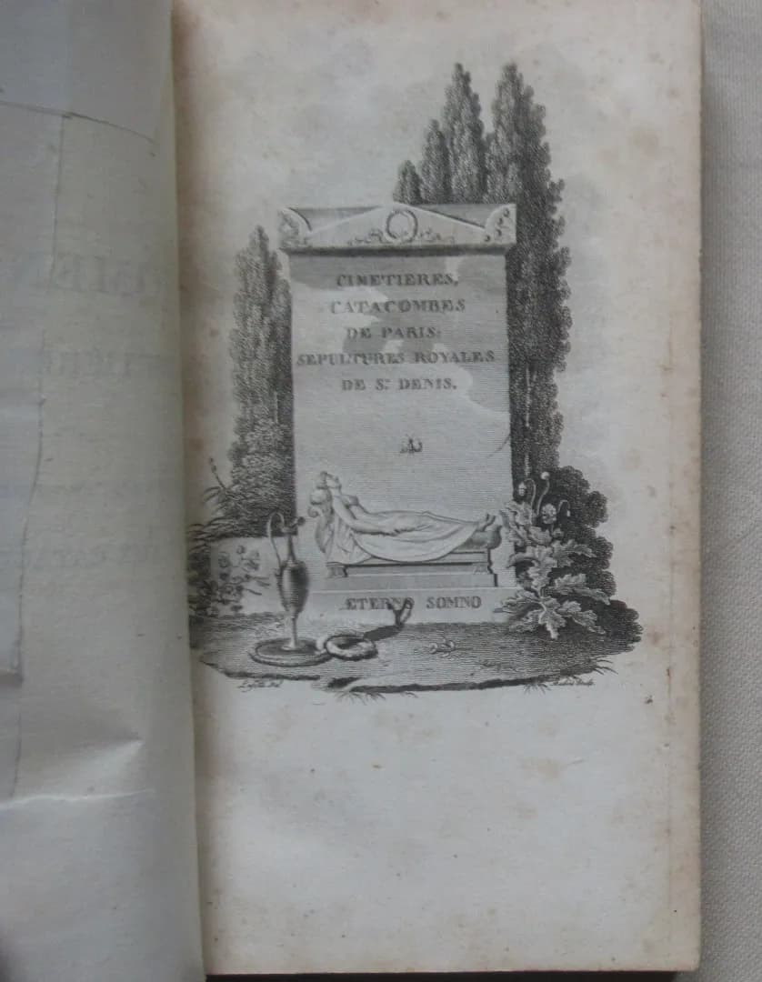 Cimetières Catacombes de Paris. Sépultures Royales St Denis