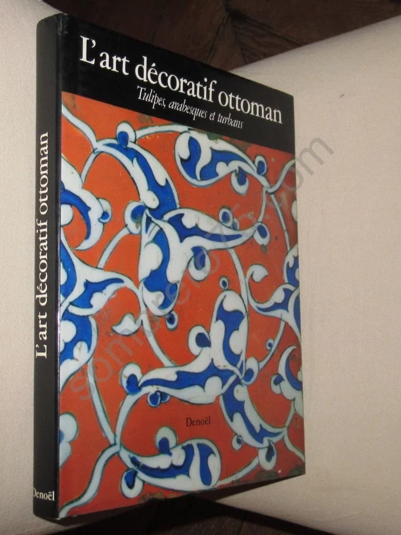 L'Art Décoratif Ottoman : Tulipes, Arabesques et Turbans - Image 2