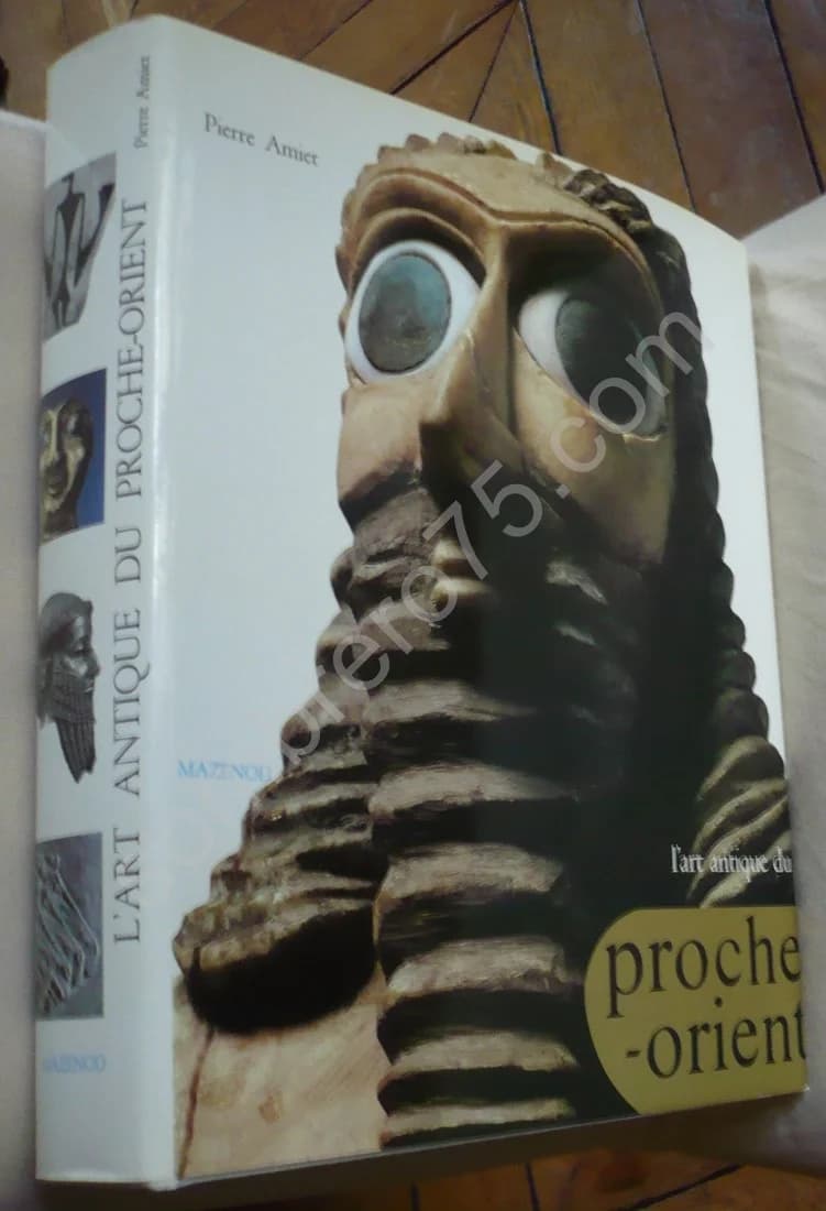 L'Art Antique du Proche Orient. Mazenod