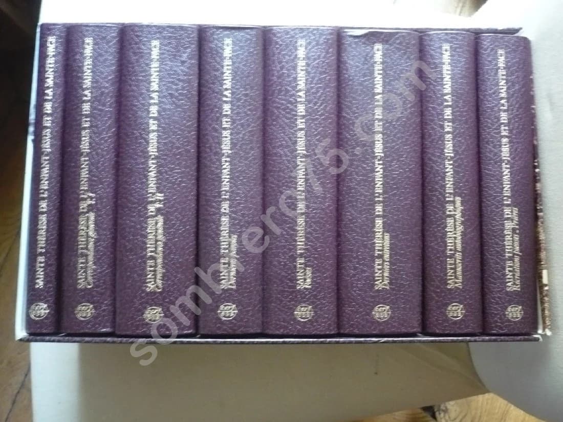 Sainte thérèse de l'Enfant Jésus et de la Sainte Face. 8 volumes. Coffret - Image 2