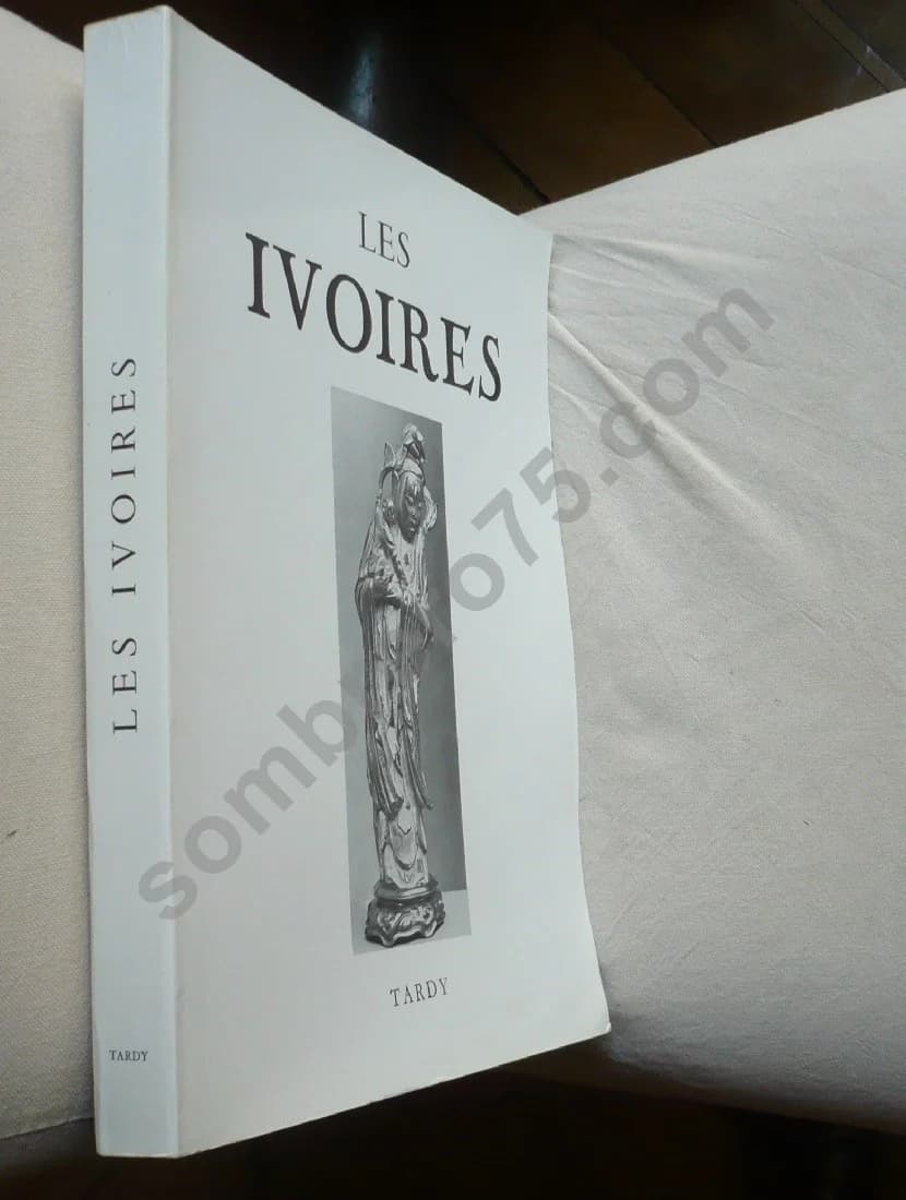 Les Ivoires Tome 2: Antiquité, Islam, Inde, Chine, Japon, Afrique noire, régions polaires, Amérique - Image 2