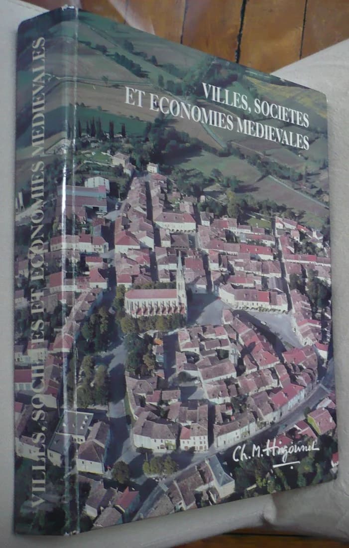 Villes Sociétés et Economies Médiévales