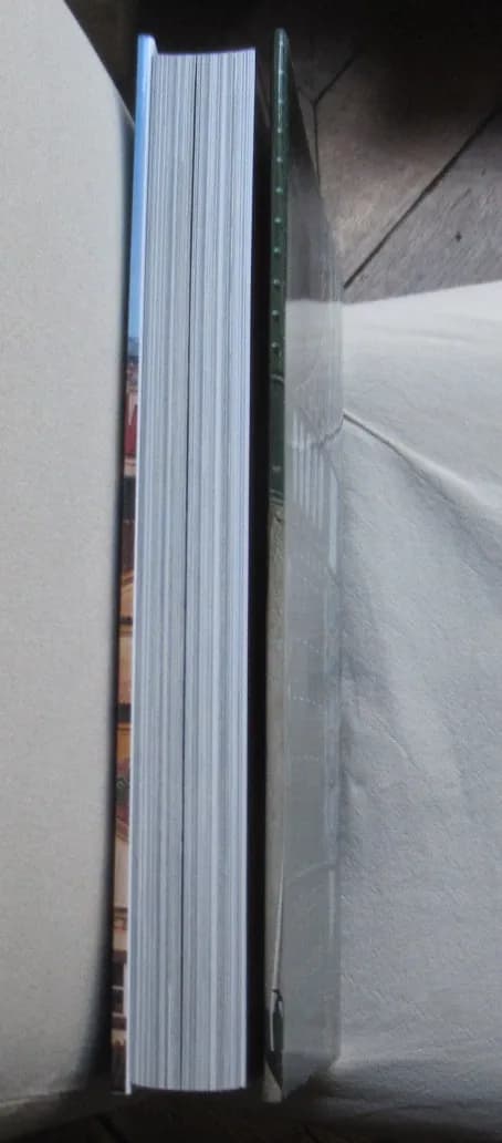 Prague. Citadelles Mazenod  - Image 9