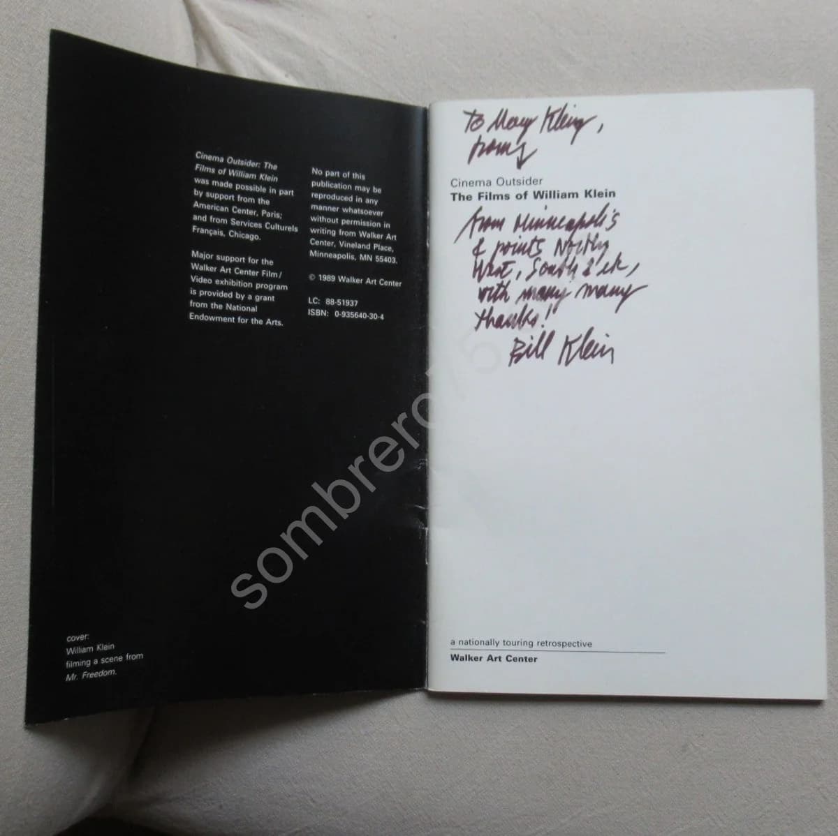 William KLEIN - Cinema Outsider - The Films of William Klein. Envoi à Mary KLING - Image 2