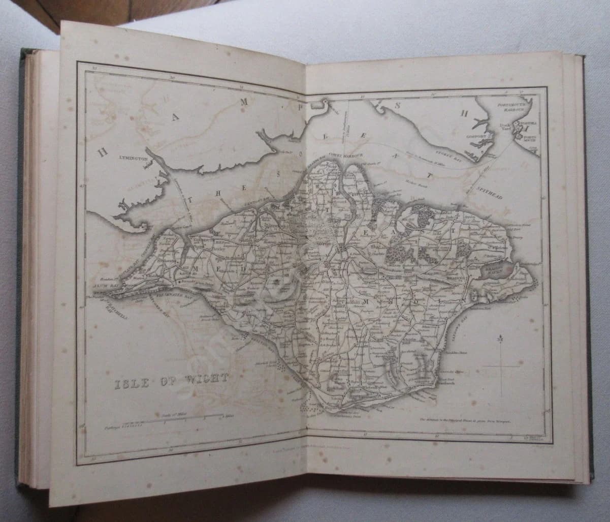 Barber's Picturesque Illustrations of the Isle of Wight - Image 7