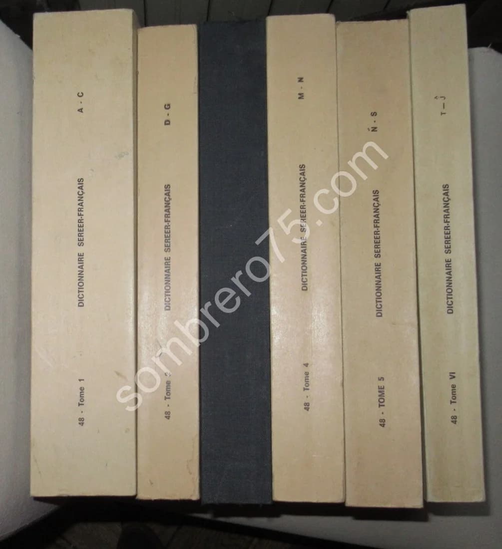 Dictionnaire Sereer Français (différents dialectes). 6 Tomes. Léonce CRETOIS