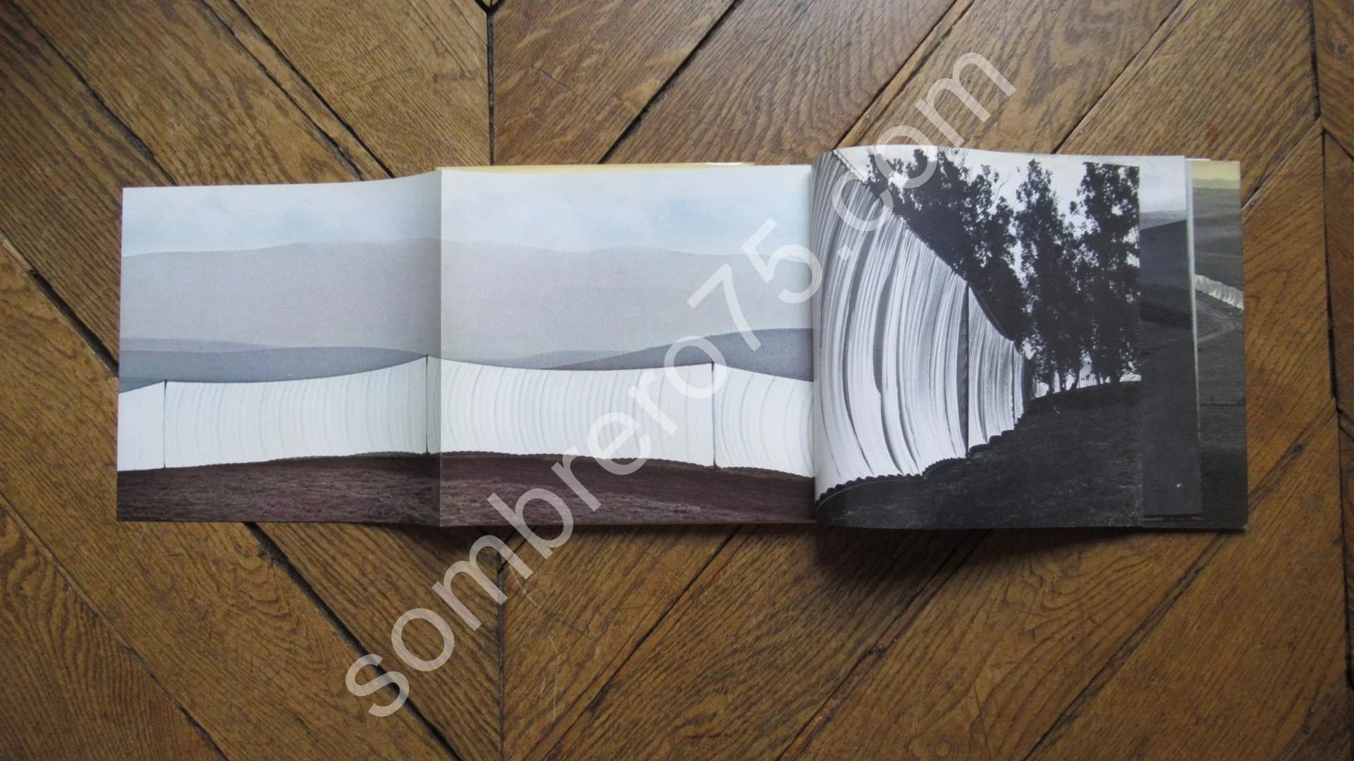 Christo The Running Fence - Image 4