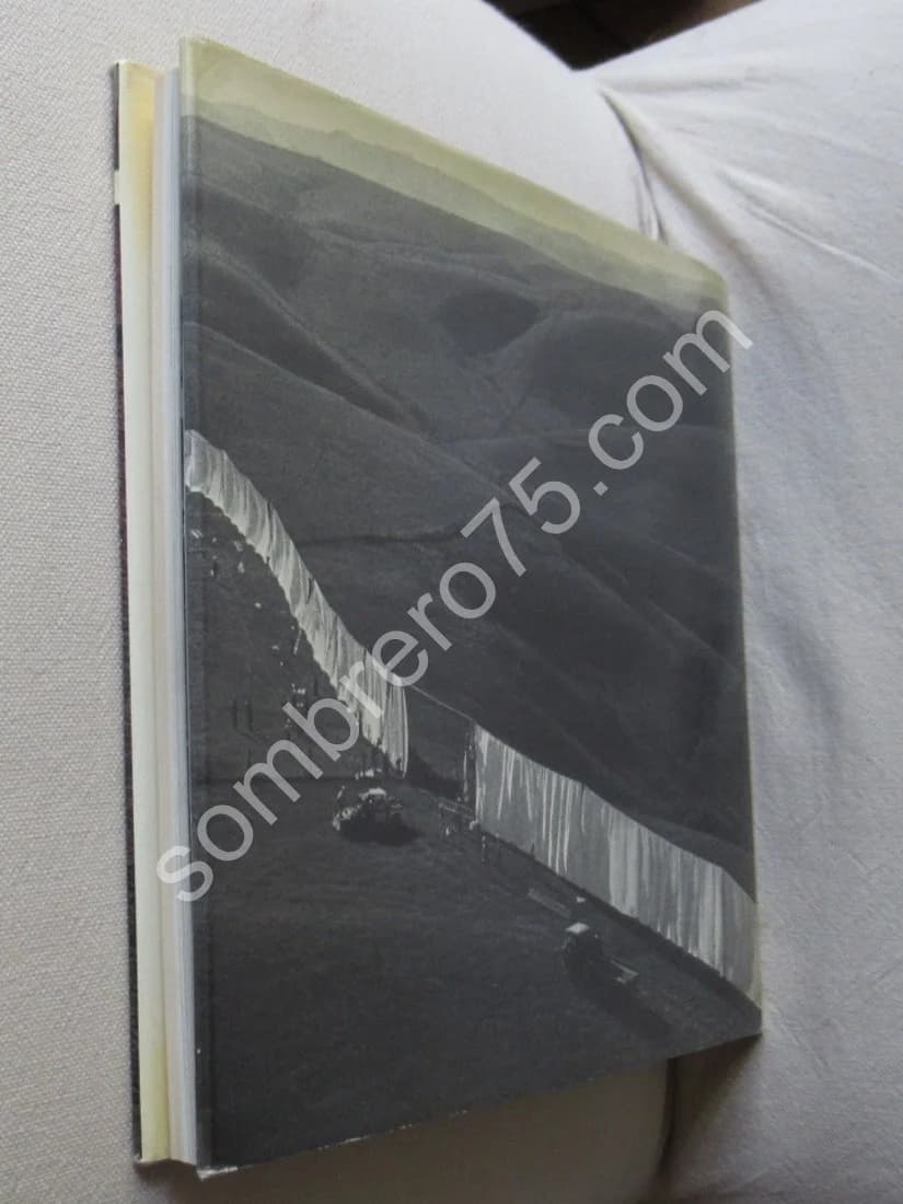 Christo The Running Fence - Image 7