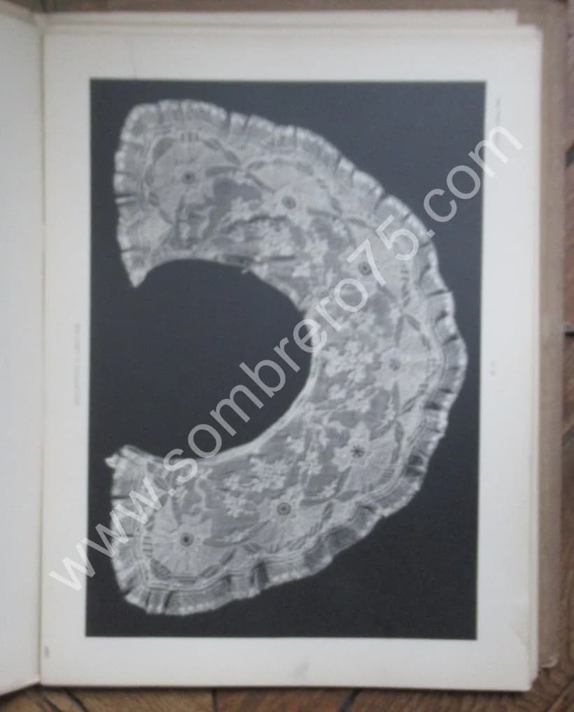 Collection A. Lescure - Cols en Broderies et en Dentelles. Milieu du XIXe - Image 5