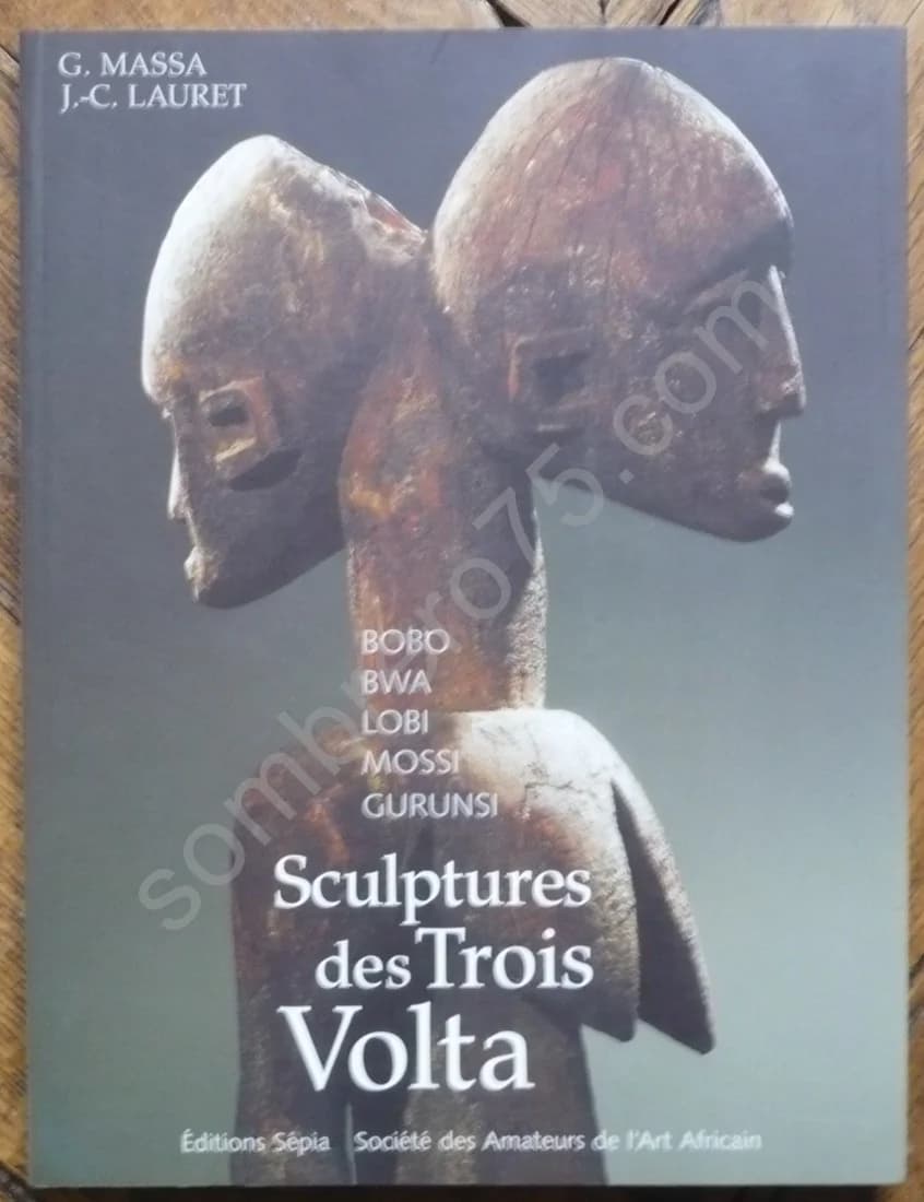 Sculptures des Trois Volta