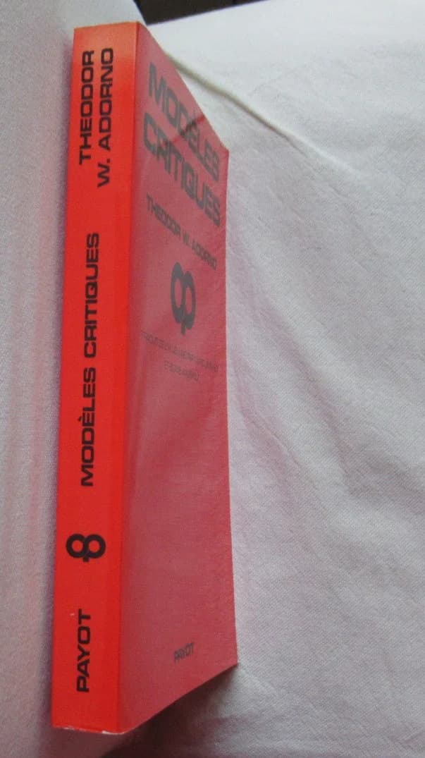 Modèles Critiques. Theodor ADORNO - Image 2