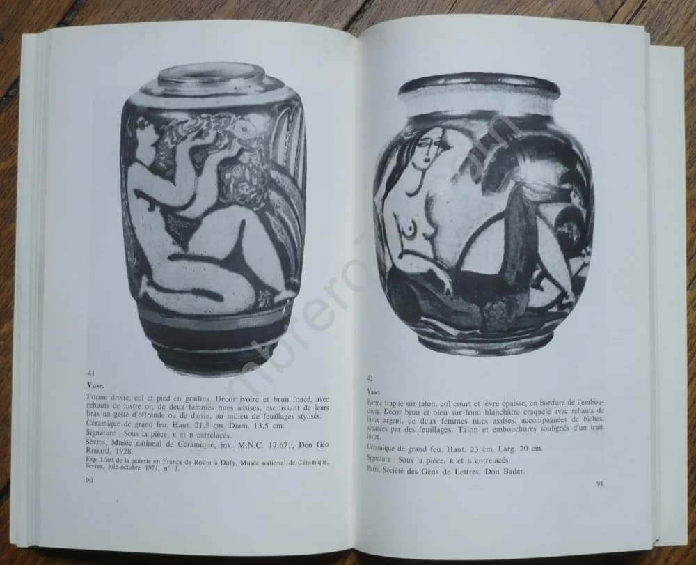 Céramiques de. Musée des Arts Décoratifs de la Ville de Bordeaux 1976 - Image 4