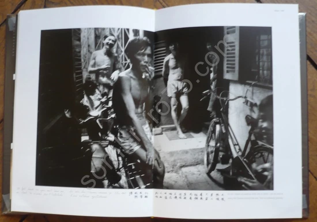 W Ou l'Oeil d'un Long Nez - Image 3