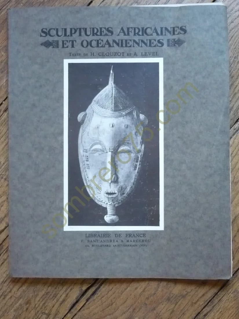 Sculptures Africaines et Océaniennes. Texte et A Level - Image 2